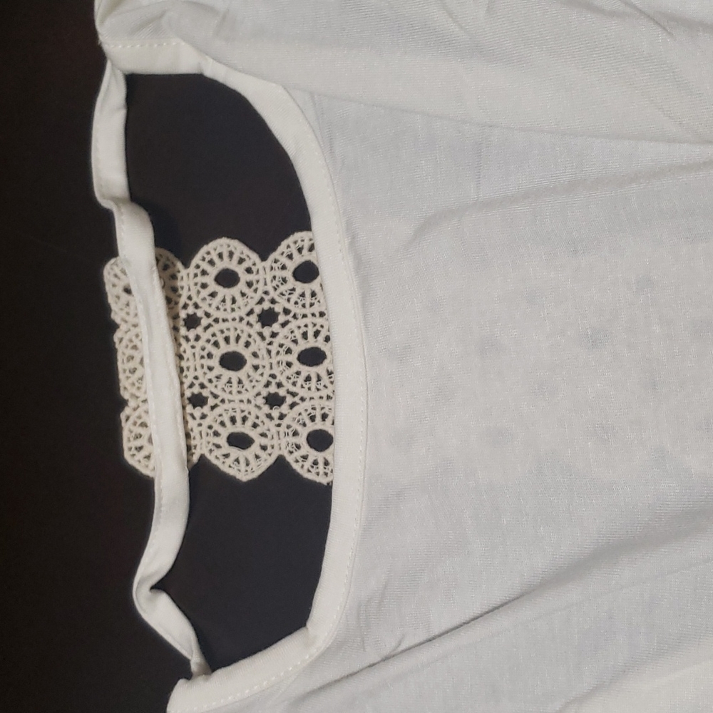 ♥️New boutique lace open back dolman top - Picture 7 of 10